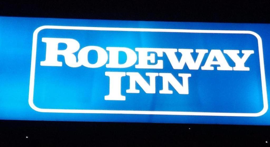 Rodeway Inn Lawton Exteriör bild